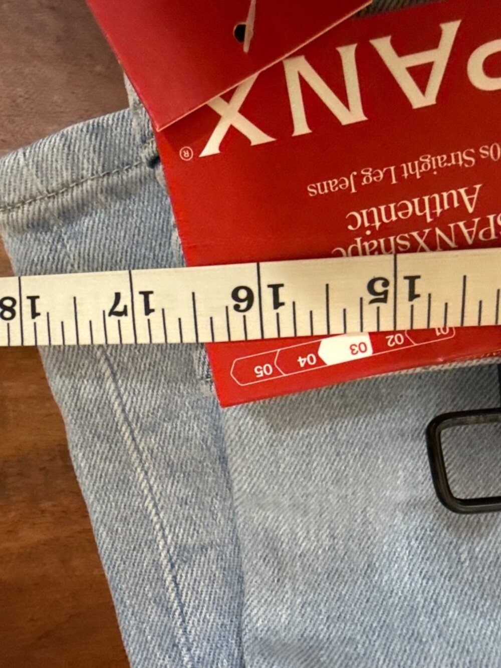 Spanx 90's Straight Leg Jeans NWT Large - Picture 5 of 6